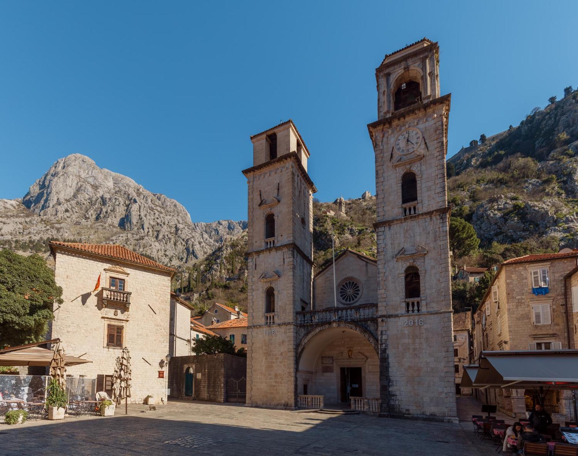 Old Town St Tryphon Apartment Kotor Bagian luar foto