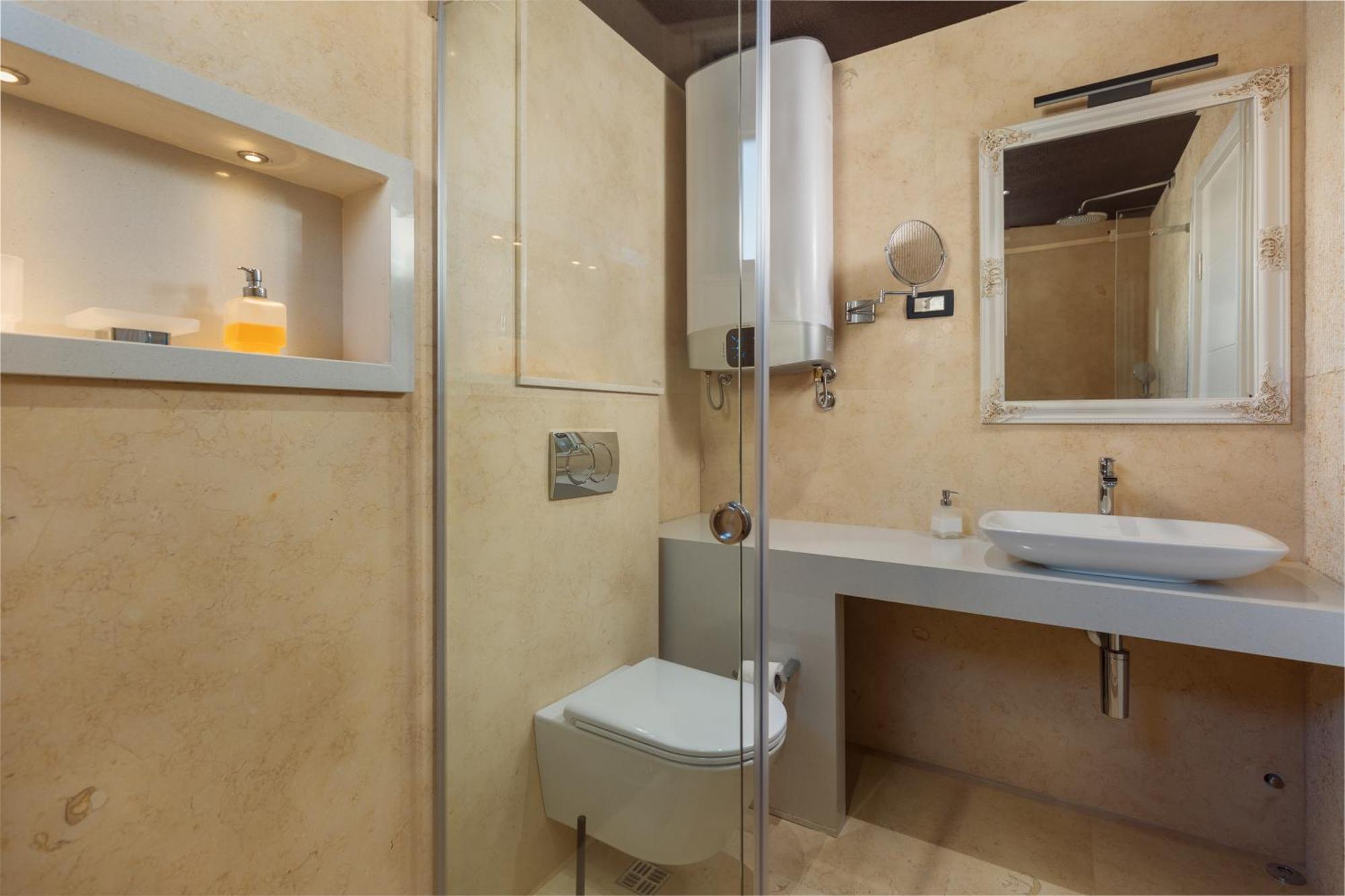 Old Town St Tryphon Apartment Kotor Bagian luar foto